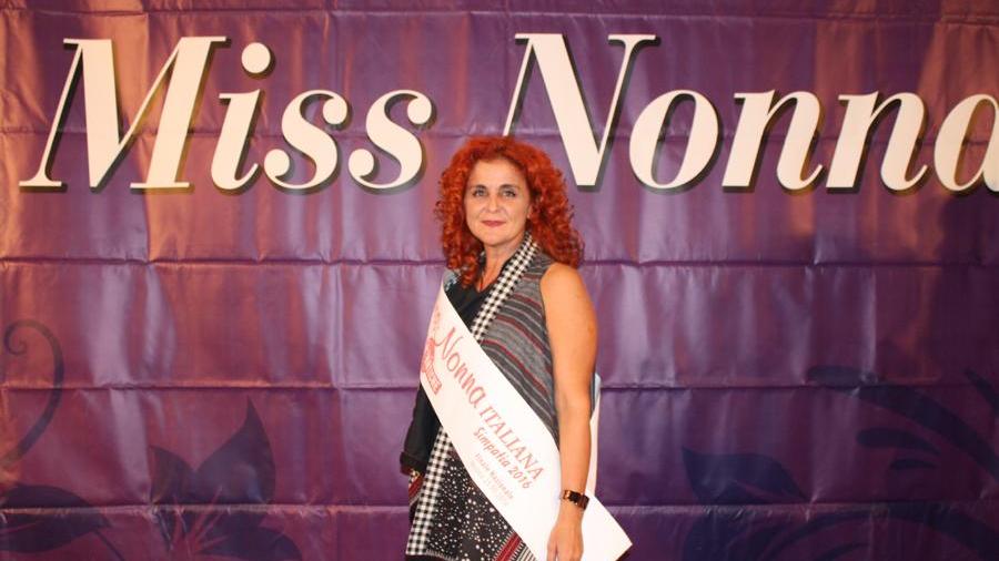 Una algherese sul podio di Miss Nonna Italiana 2016