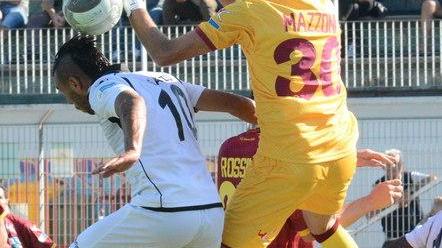 Una super Olbia spacca il Livorno