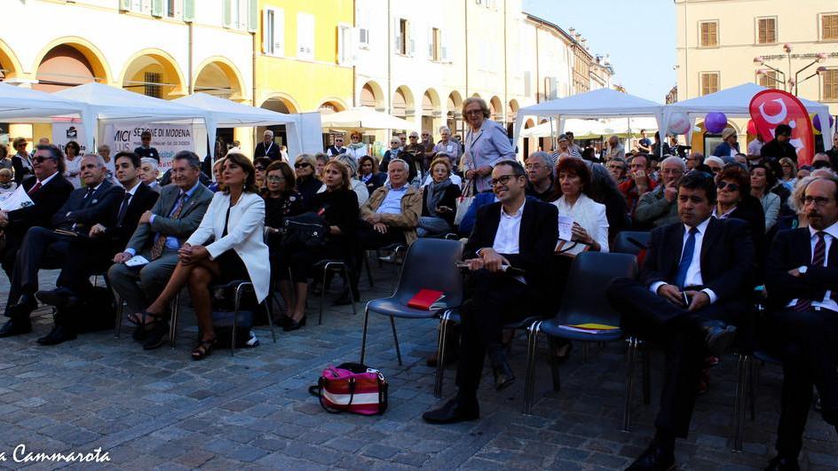 Gastroenterologia: al festival si cura la “malata sanità”