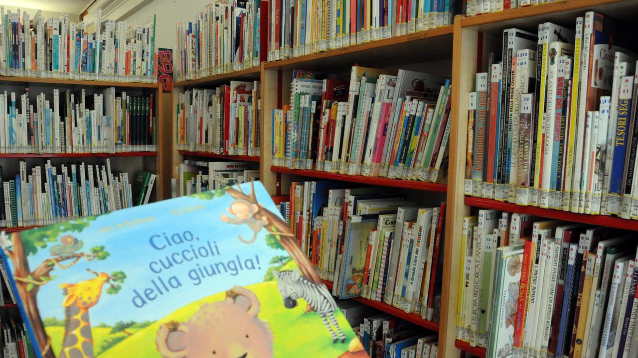 Nuoro, biblioteca Satta: casse vuote, finiti i soldi per gli stipendi