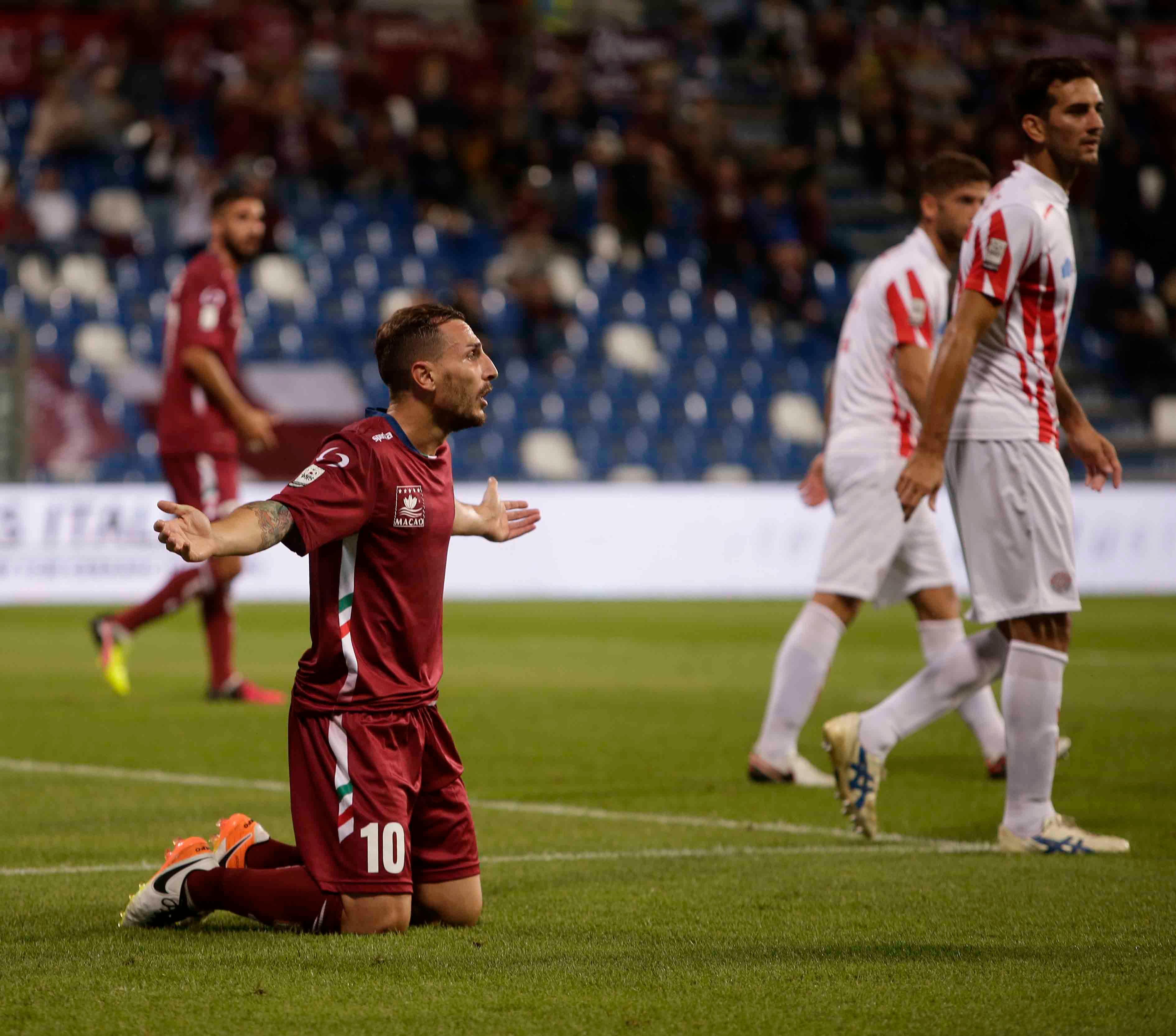 Le pagelle di Reggiana-Sudtirol: Nolè delizia il pubblico