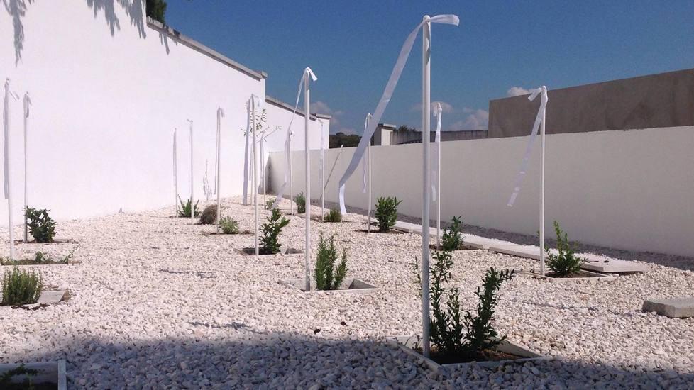 Oniferi, in cimitero un giardino per le urne con le ceneri 