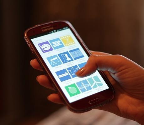 Santa Teresa, tutti i servizi in una app nello smartphone
