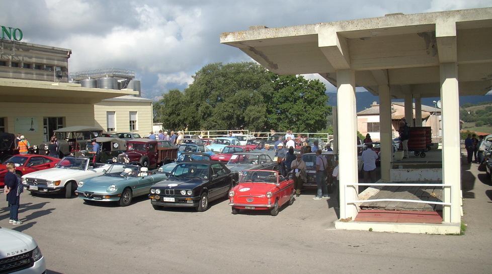 Le auto d’epoca sulle strade del vermentino 