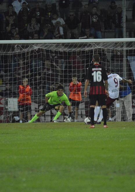 L’esordio è positivo per il baby portiere con Napoli nel cuore 