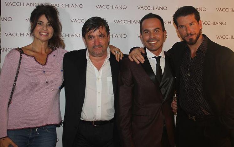 Il re del mocassino arriva in tv e mette le scarpe a “Cenerentolo”