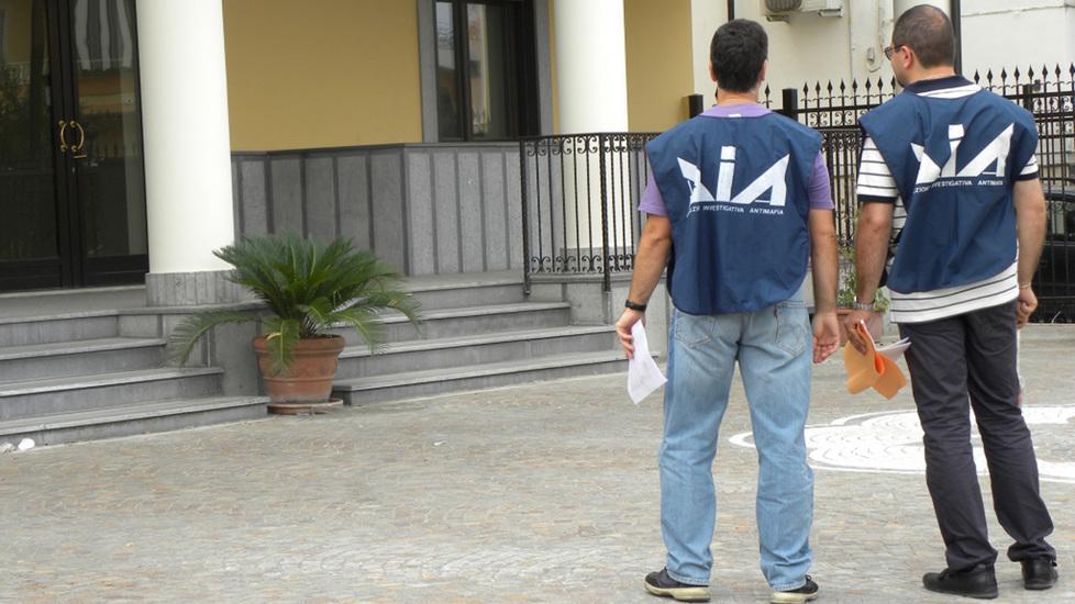 Trenta beni confiscati alla mafia nell'Empolese: nella lista officine e negozi