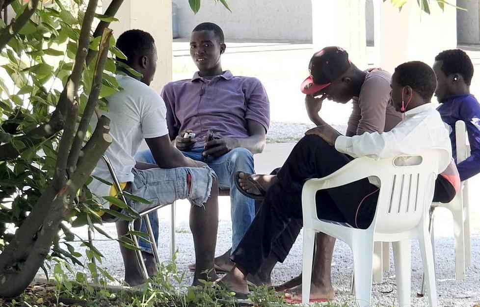 Migranti, un varco nel fronte del no 