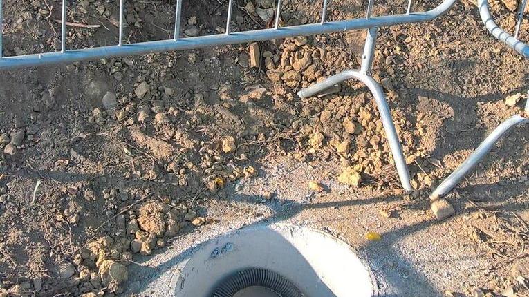 «Scavi fatti in sordina» Protesta a Montecatino