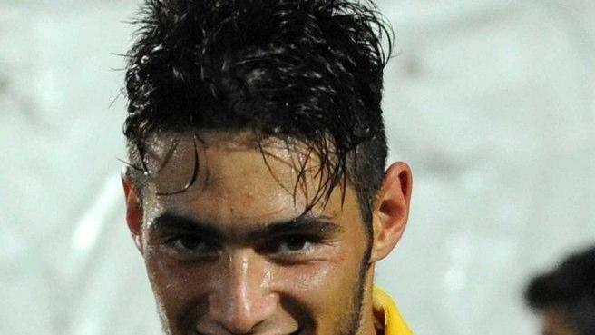 Olivera e Schiavi si allenano a parte Mister Pavan prova il modulo 4-2-3-1