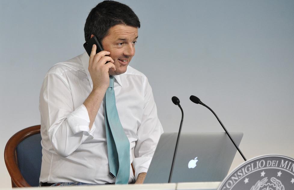 Scrive a Renzi: «Mi suicido».  La sua mail fa partire l’allarme 