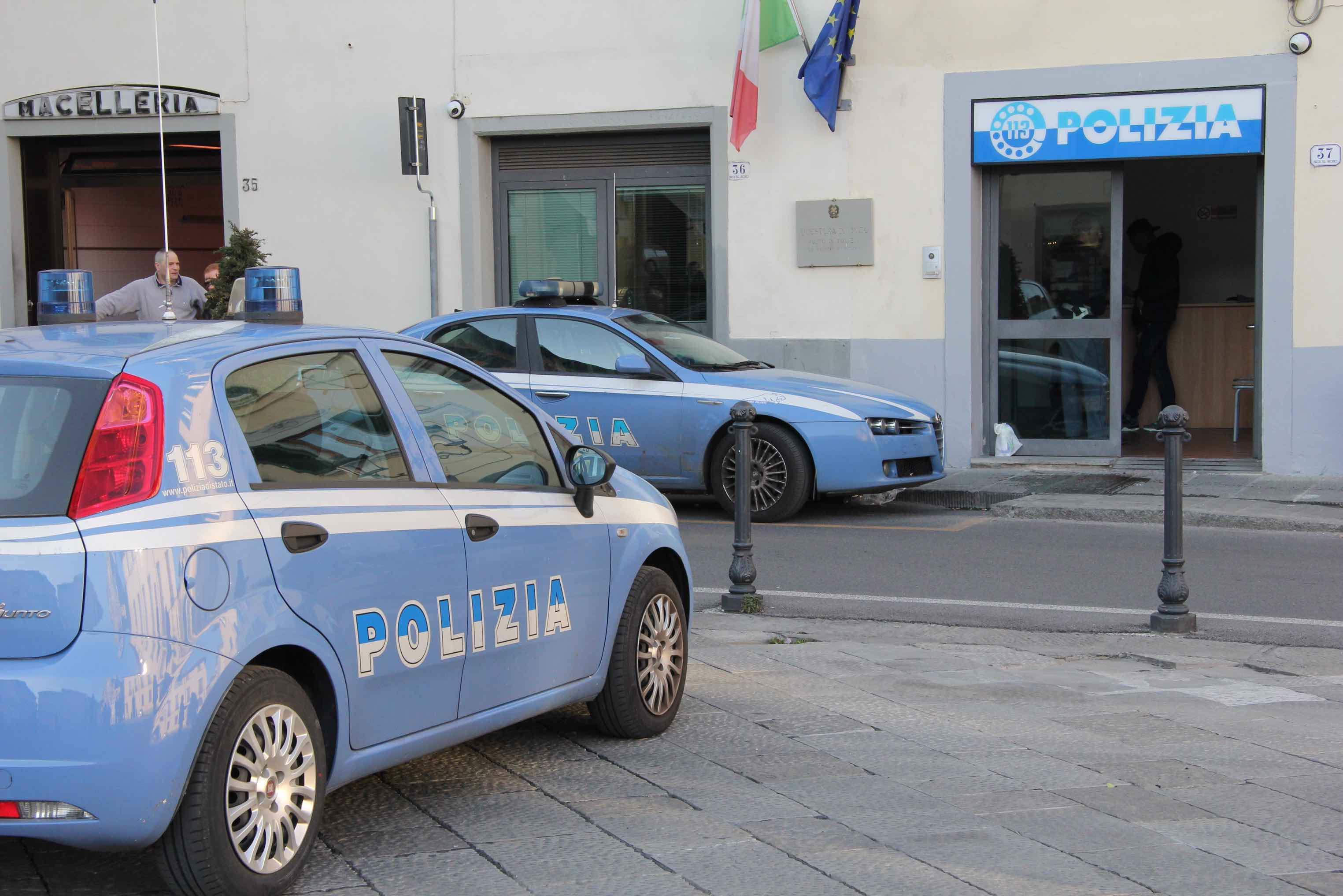 Il posto di polizia in piazza Duomo