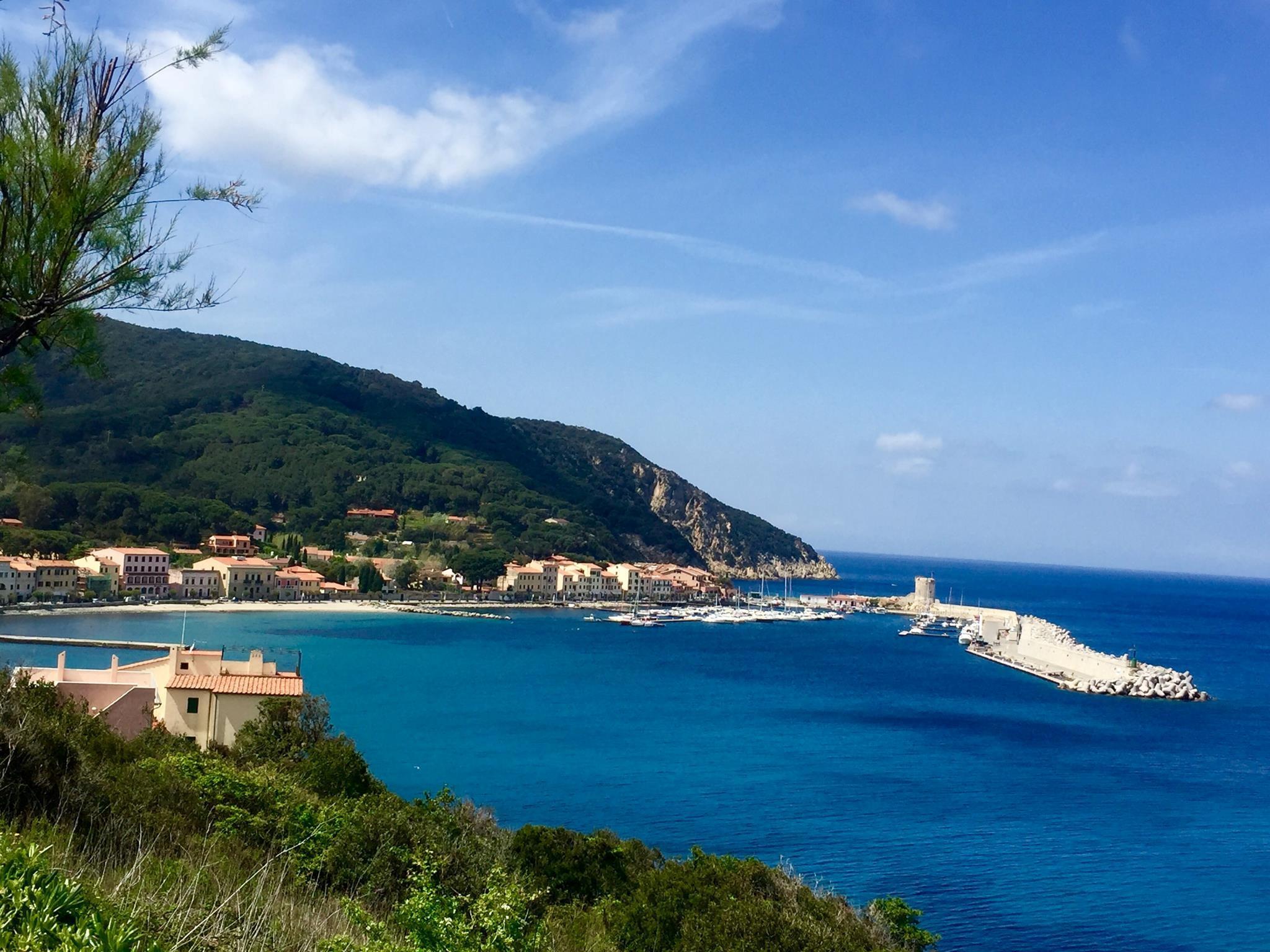 Il porto di Marciana Marina