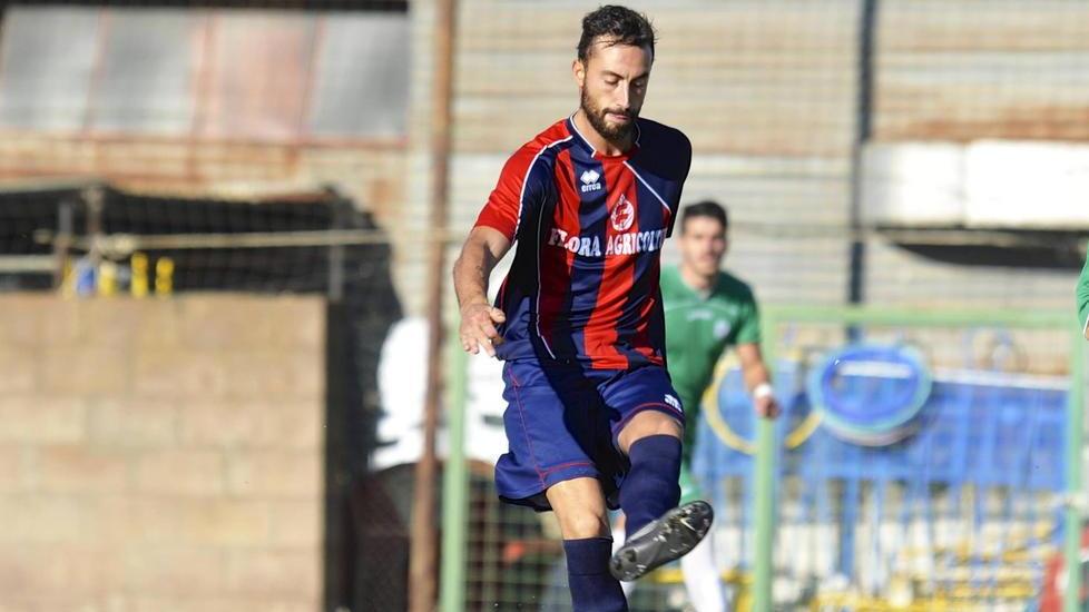 Un difensore per far volare l’Orbetello
