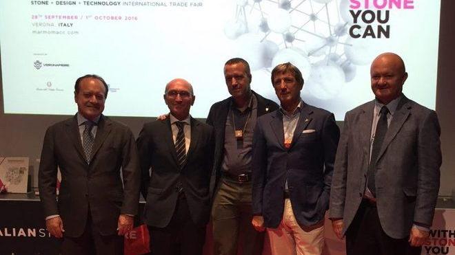Consegnato al sindaco Angelo Zubbani il premio “Mastro della Pietra 2016”