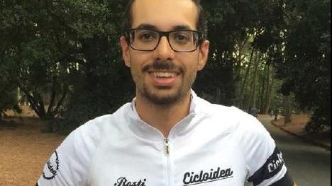Operato e salvato va a Roma in bici per dire «Grazie»