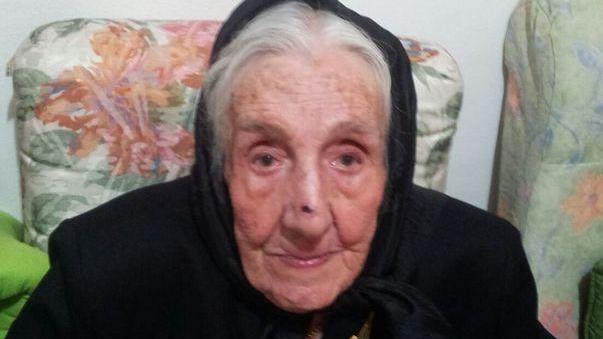 Cento candeline per Maria Paola, la più anziana del paese