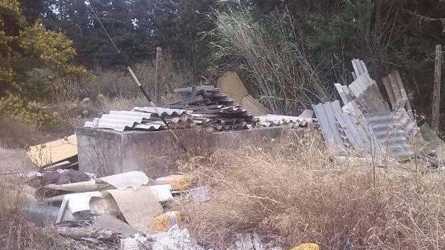 Amianto a Is Pastureddas, esposto alla Procura