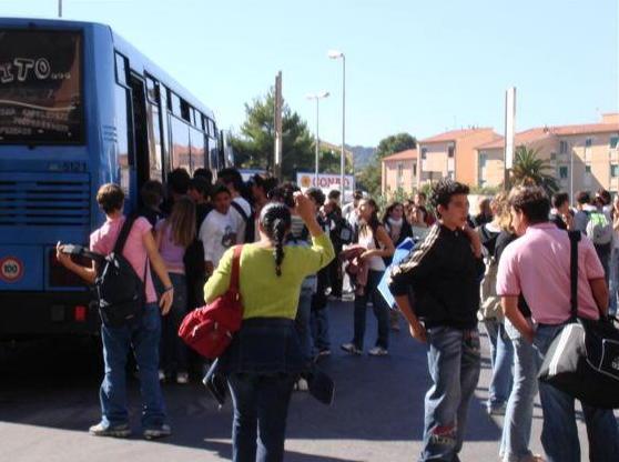 «I bus sono sicuri, il problema sono gli orari provvisori»