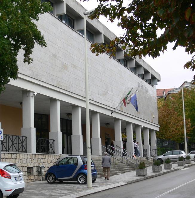 Calangianus, svolta su un attentato: questioni di gelosia 