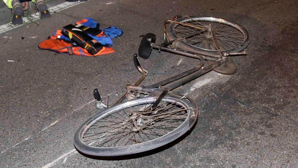 Investita in bici da un’auto Prognosi di sessanta giorni