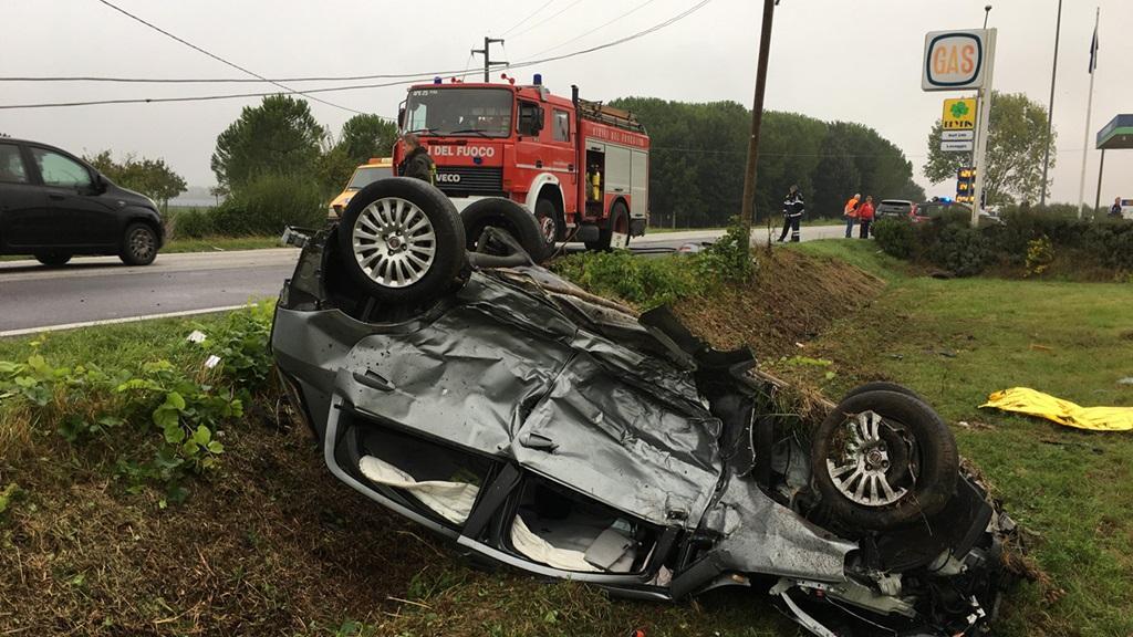L'auto della vittima finita fuori strada