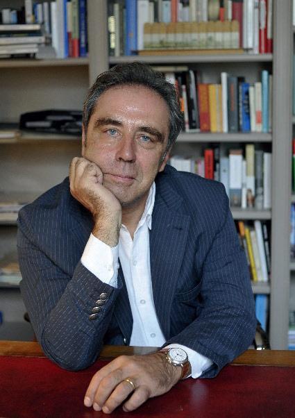 Il giornalista e scrittore Massimo Nava