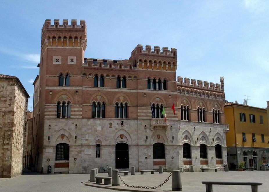 Affare fatto, la “Prefettura” è venduta 