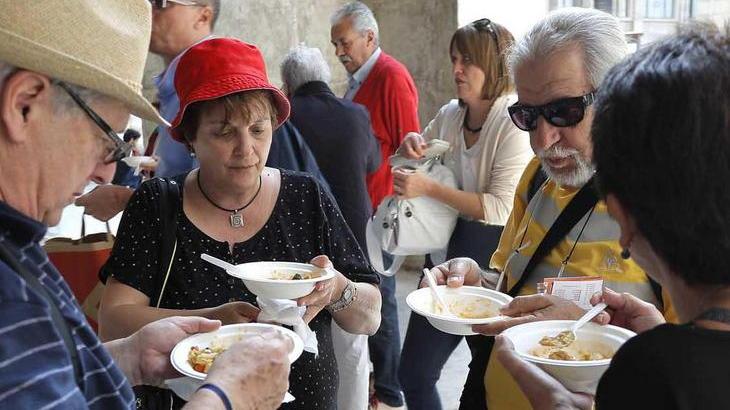 Papille in estasi tra pane, vini e formaggi
