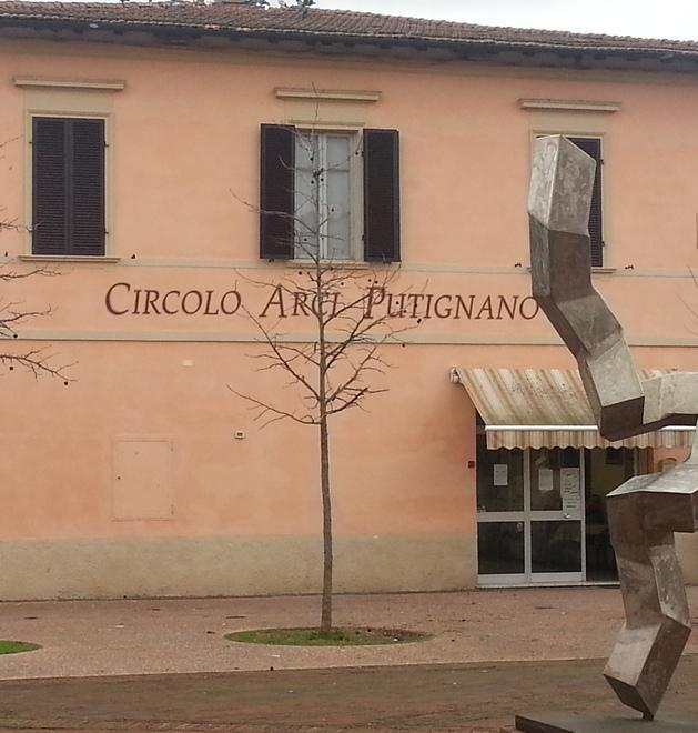 La Casa del Popolo compie settant’anni e resiste ancora 
