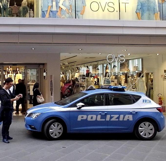 «Bizzarri va processato per estorsione» 