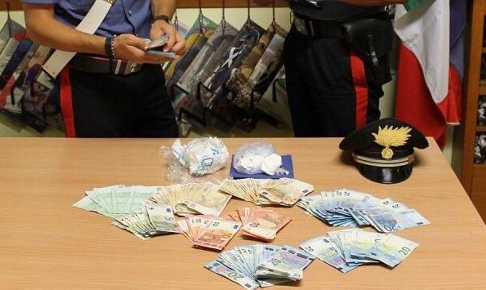 Aveva 100 grammi di cocaina pura 