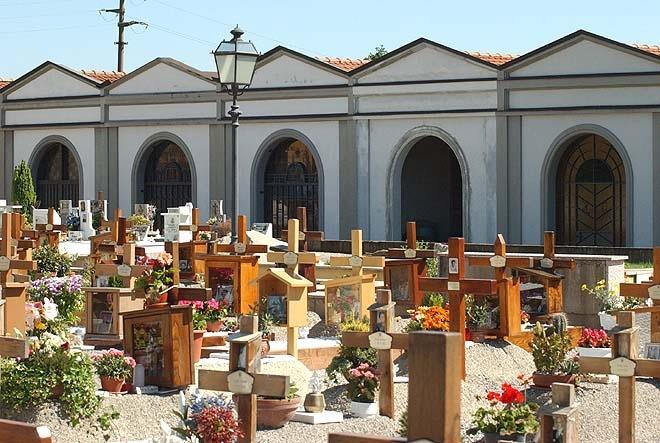 Una veduta del cimitero di Agliana