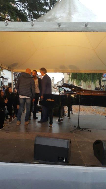 Andrea Bocelli e Raul Bova ad Amatrice