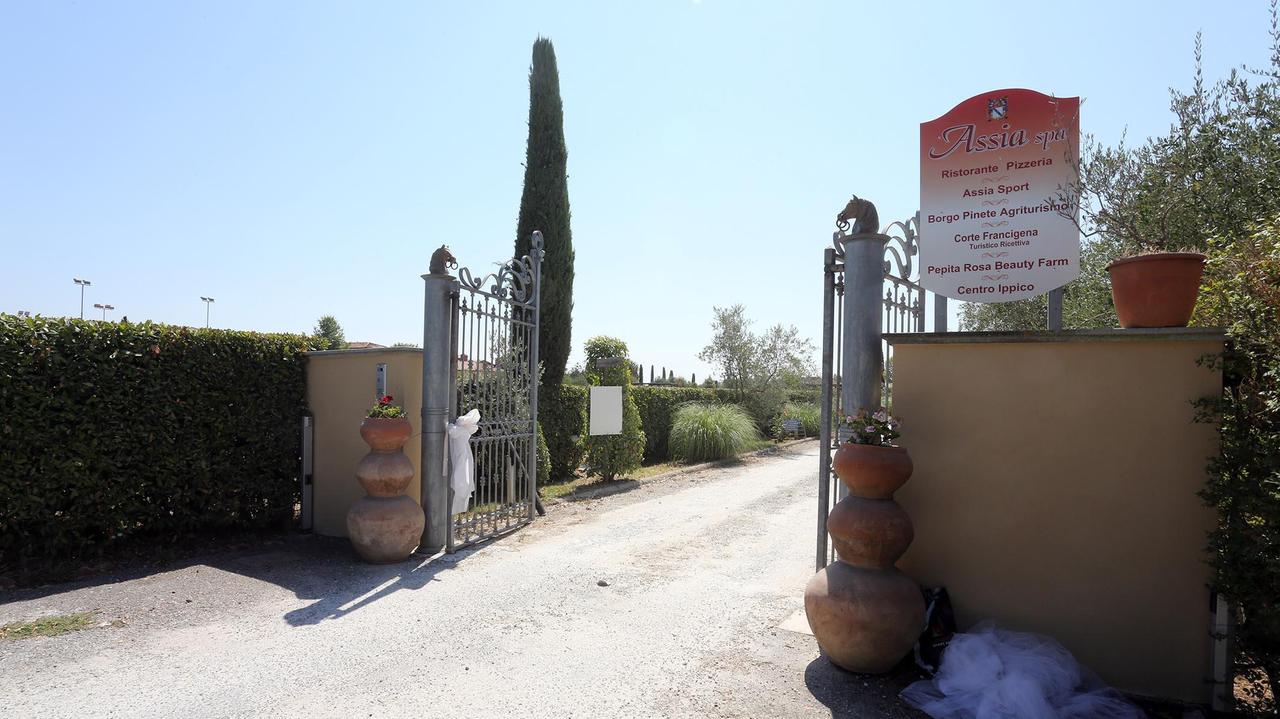 L'ingresso dell'agriturismo Assia di Pinete