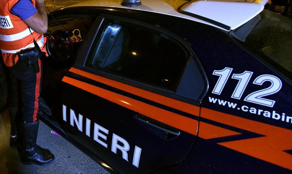 Aggredisce un carabiniere, arrestata