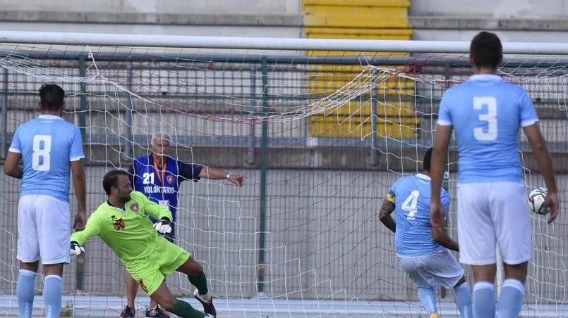 Vittoria ancora latitante
