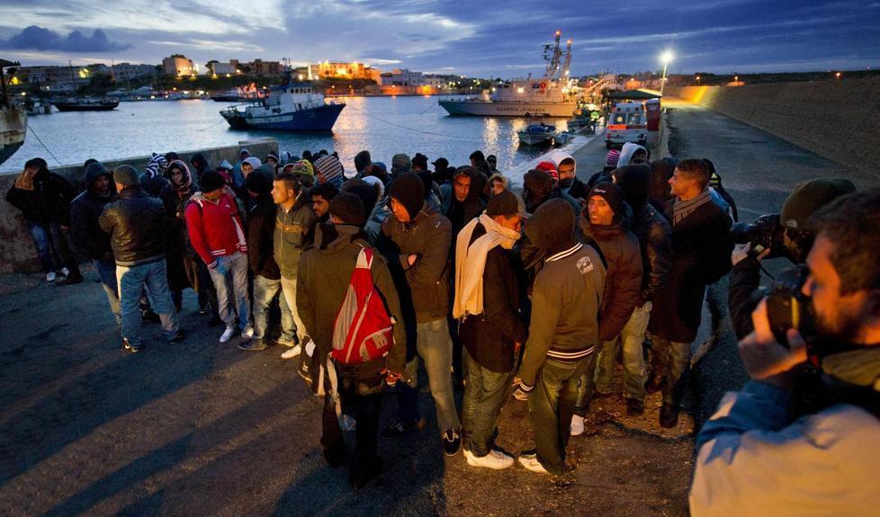 Lampedusa “Lontano dagli occhi” 