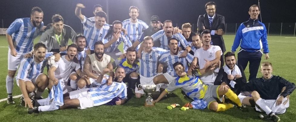 Il Boretto alza al cielo la Supercoppa Csi-Uisp 