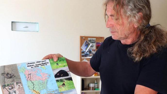 Due ruote attraverso il mondo: «Viaggiare significa libertà»
