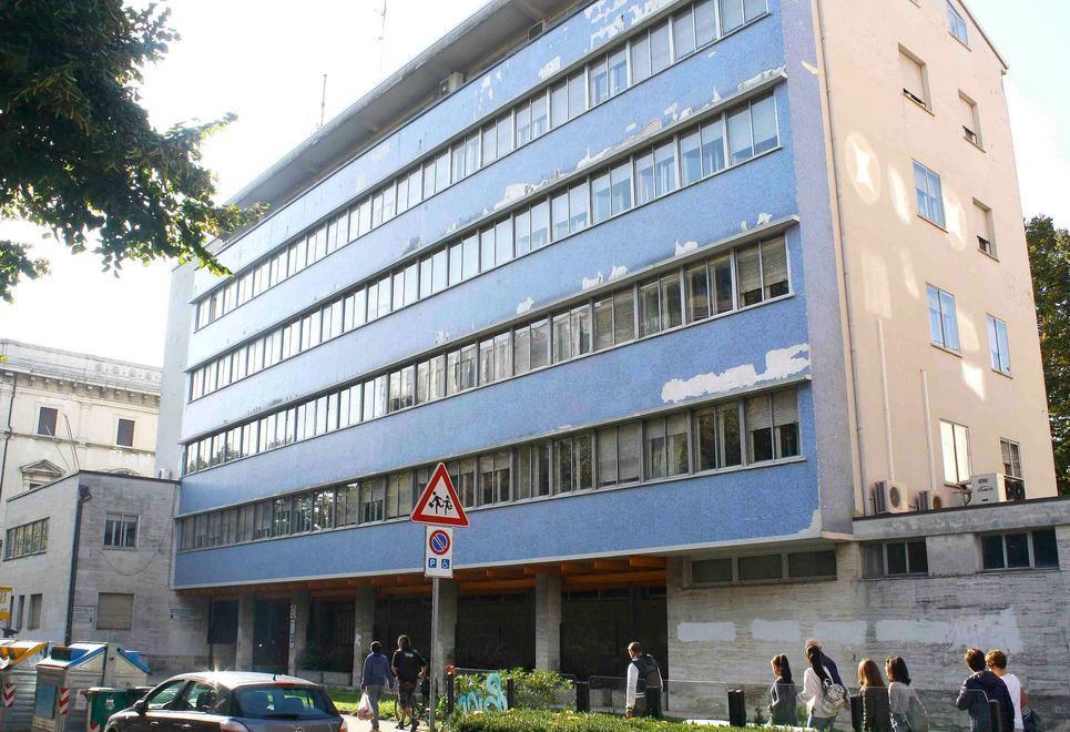 Protezione civile inagibile: 70 dipendenti fermi dal lavoro 