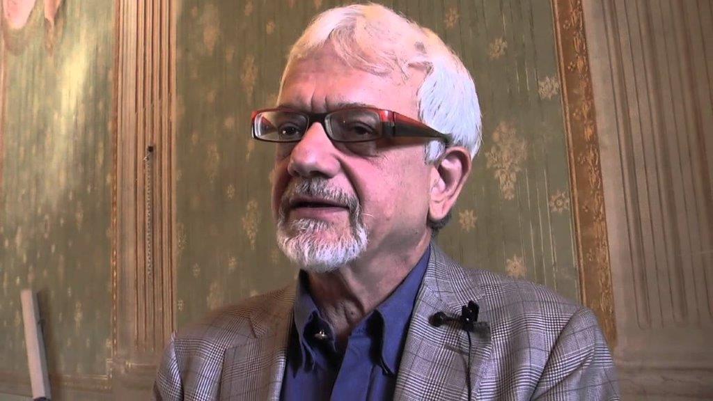 Ennio Cavalli all'Esplanade di Viareggio per parlare di poesia