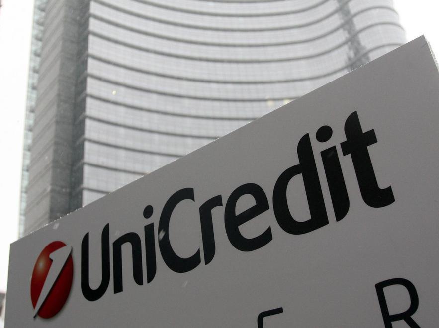 La sede centrale a Milano di Unicredit spa
