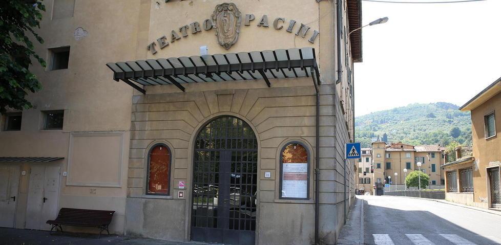 Riapre il teatro Pacini: il via col pianista Canino 