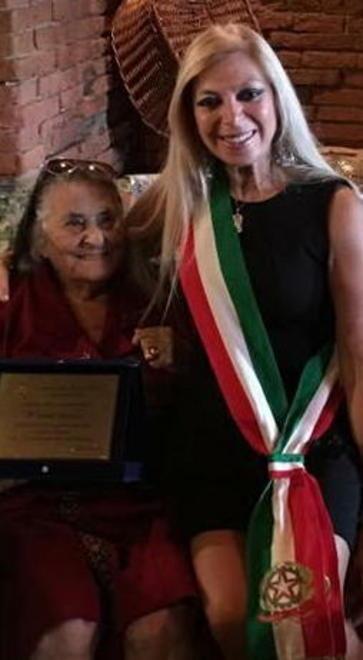 Il traguardo dei 100 anni di Odette, partigiana e pittrice
