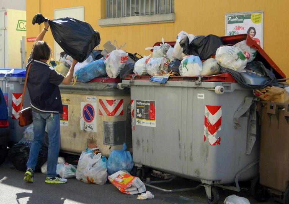 Rifiuti, una campagna per il corretto smaltimento