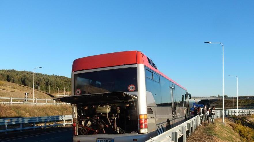 Pullman si guasta, l’odissea dei pendolari