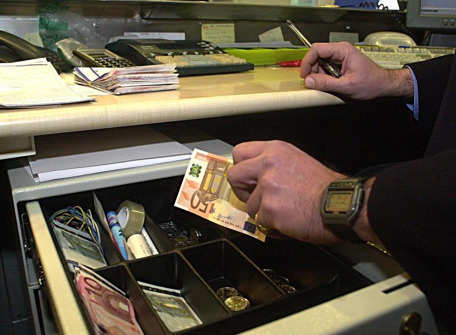 Buoni postali, due ricorsi 