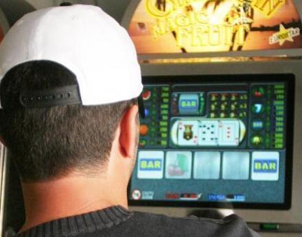 La banda delle slot machine colpisce un bar di Borore 