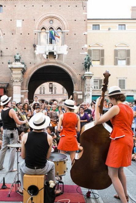 Vignola: una festa d’autunno con Street Buskers Festival 
